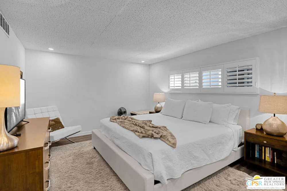 26 Sahara Street Palm Springs, CA 92264