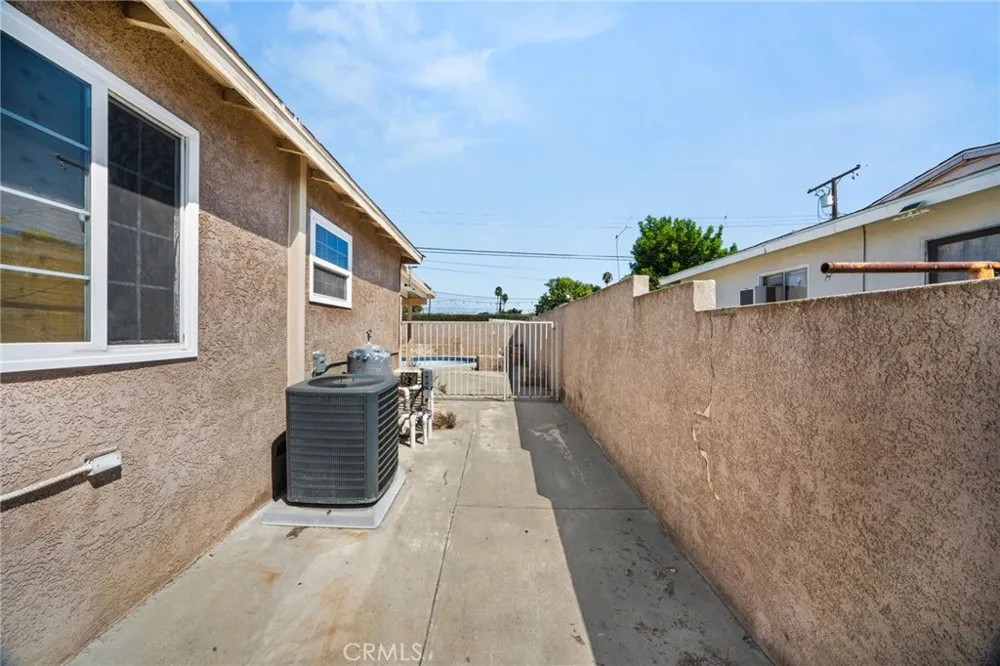 440 Durrell Avenue Azusa, CA 91702
