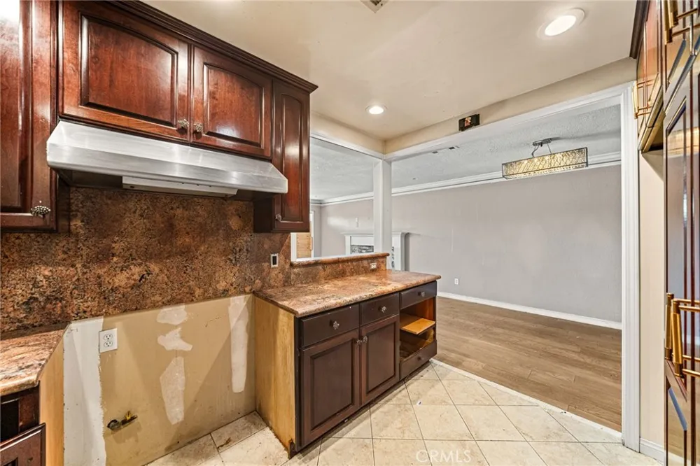 440 Durrell Avenue Azusa, CA 91702