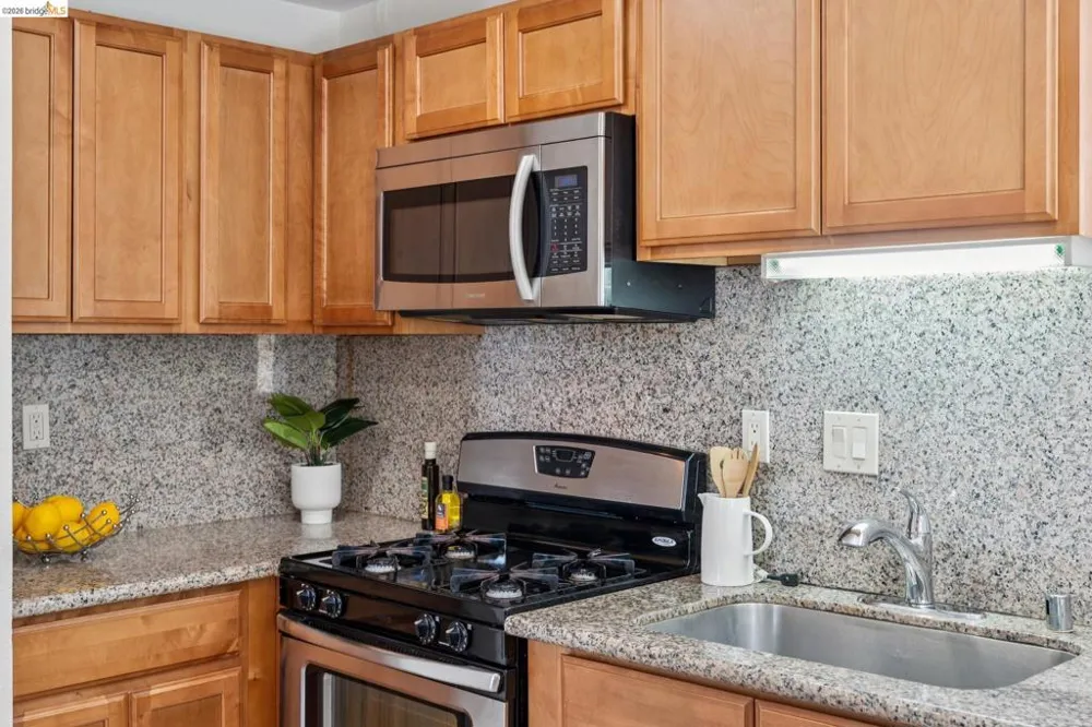 99 Austin Ave Hayward, CA 94544
