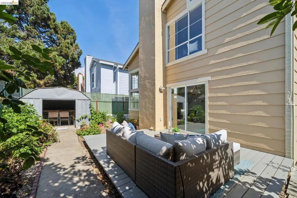 99 Austin Ave Hayward, CA 94544