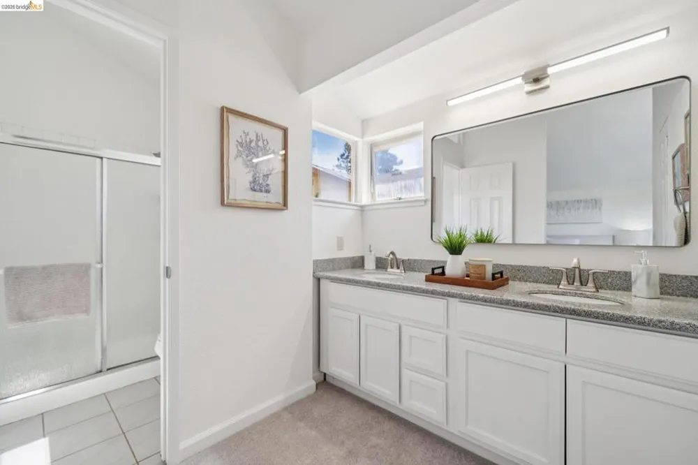 99 Austin Ave Hayward, CA 94544