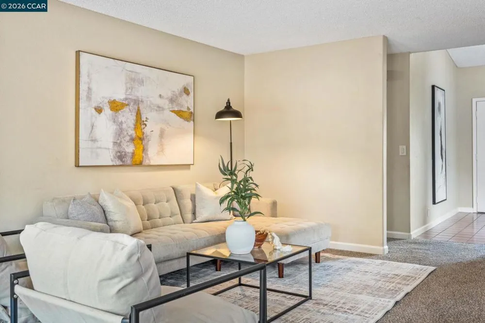 905 Heron Dr Suisun City, CA 94585