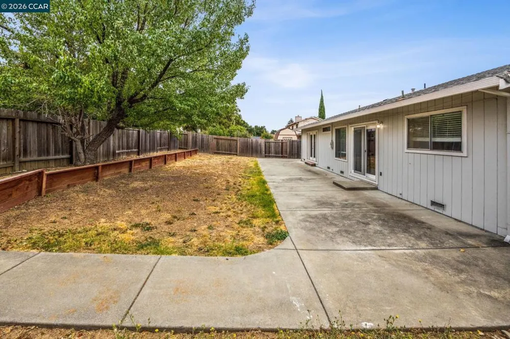 905 Heron Dr Suisun City, CA 94585