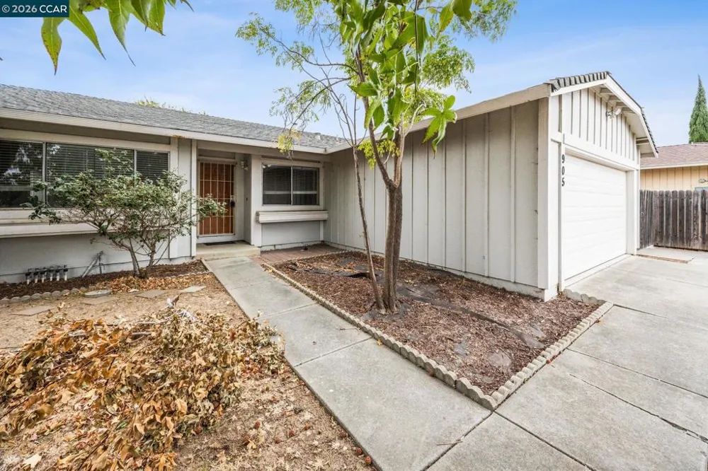 905 Heron Dr Suisun City, CA 94585
