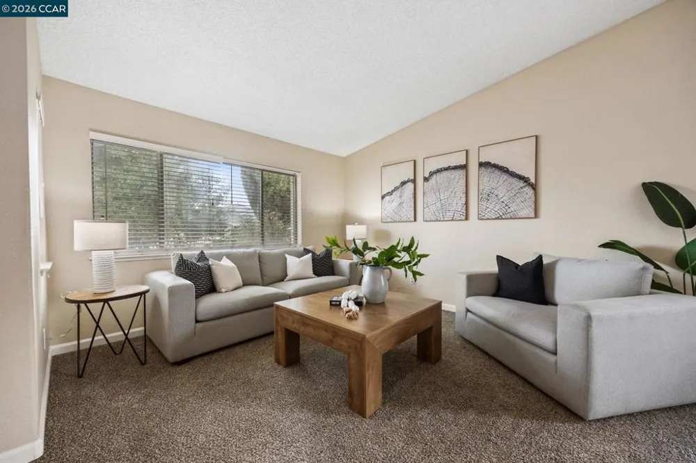 905 Heron Dr Suisun City, CA 94585