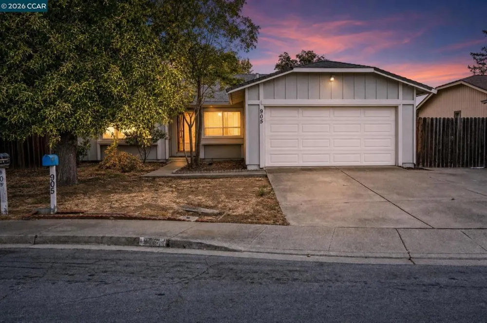 905 Heron Dr Suisun City, CA 94585