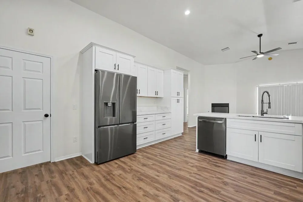 69721 Willow Lane Cathedral City, CA 92234