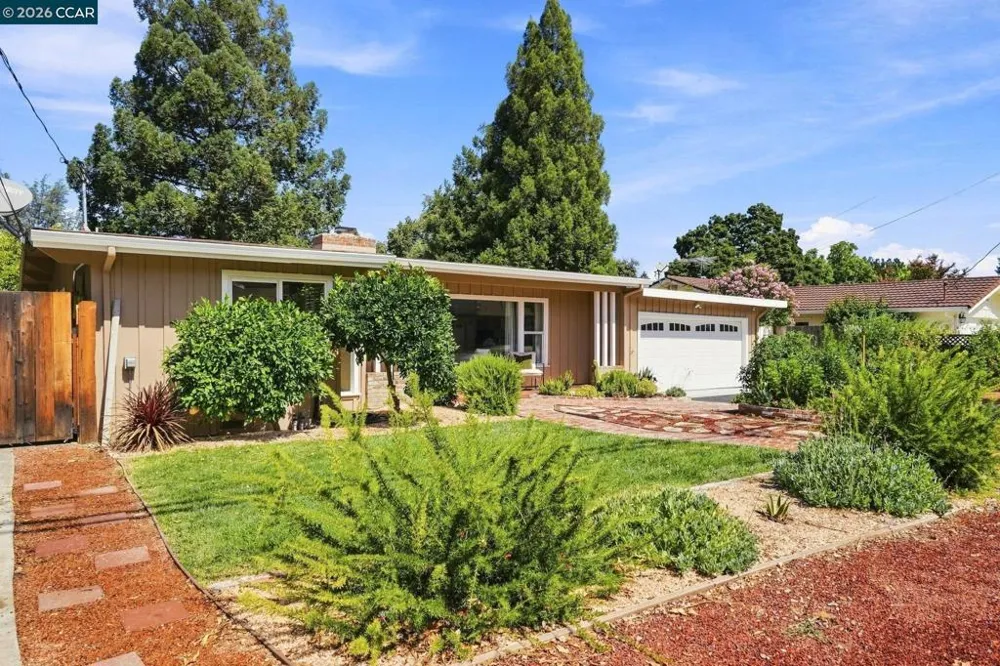1741 Whitman Rd Concord, CA 94518