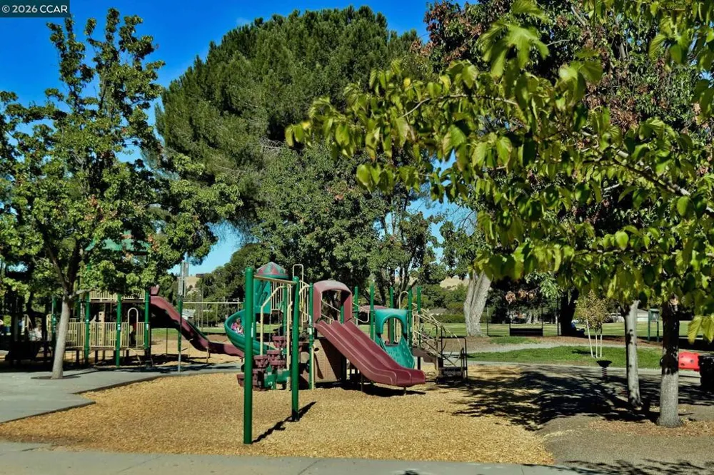 1741 Whitman Rd Concord, CA 94518