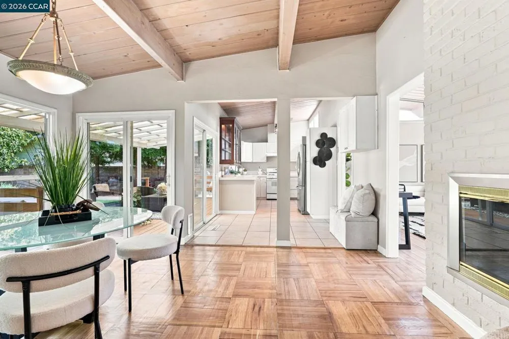 1741 Whitman Rd Concord, CA 94518