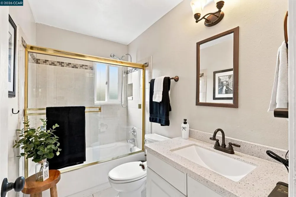 2279 Saint George Dr Concord, CA 94520