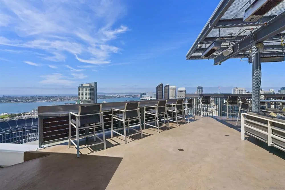 321 10th Ave. #2208 San Diego, CA 92101