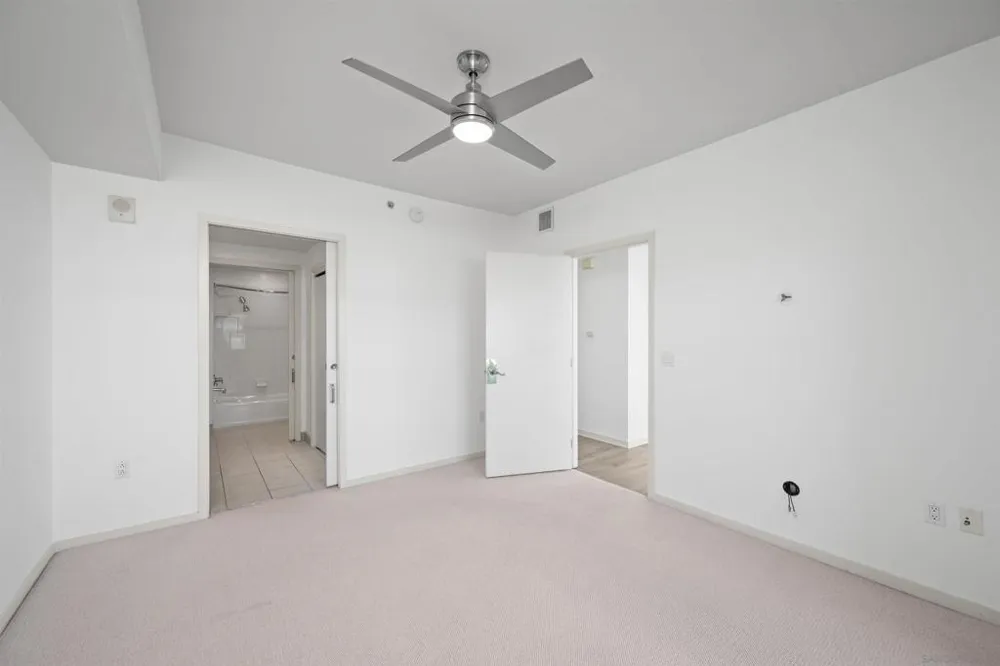 321 10th Ave. #2208 San Diego, CA 92101