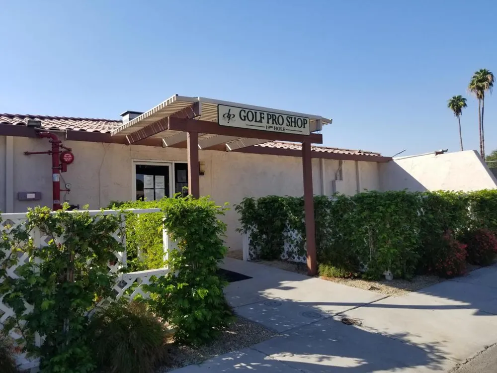 502 Cerritos Way Cathedral City, CA 92234