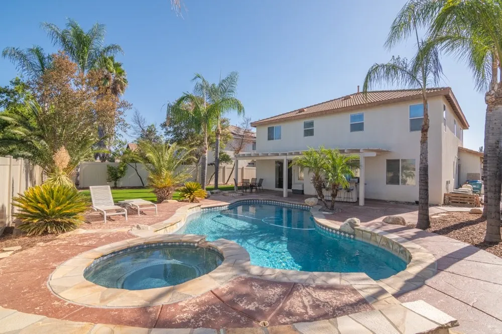 37781 Rushing Wind Court Murrieta, CA 92563