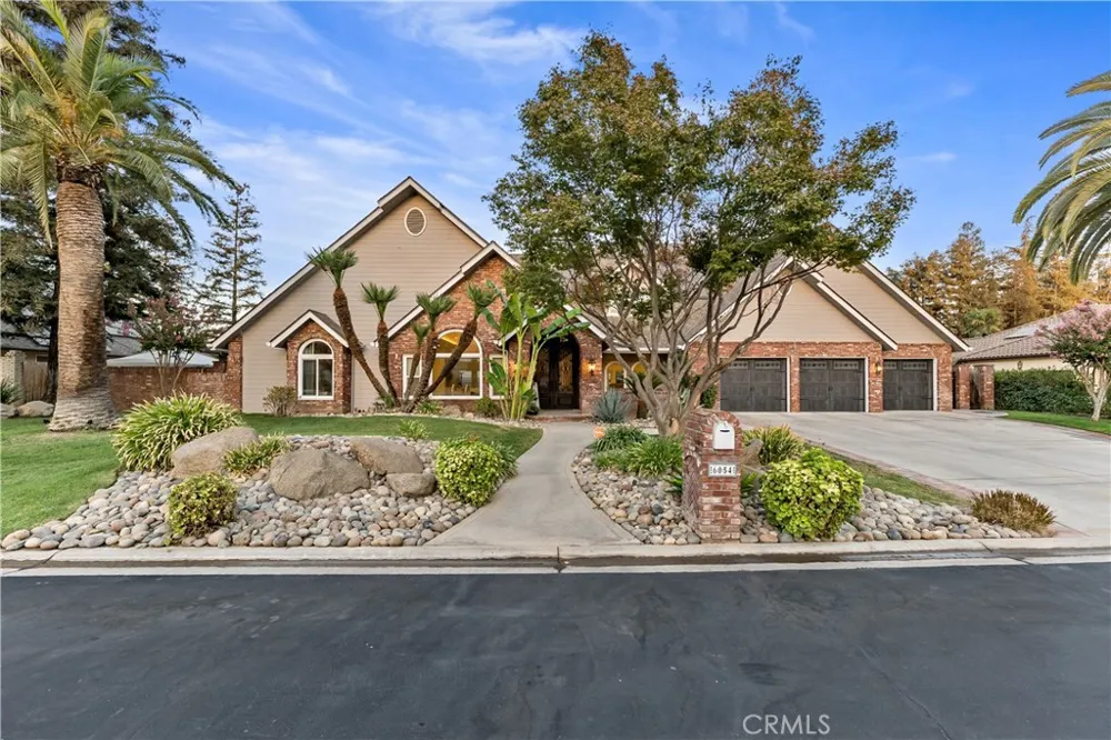 6054 Woodson Avenue Fresno, CA 93711