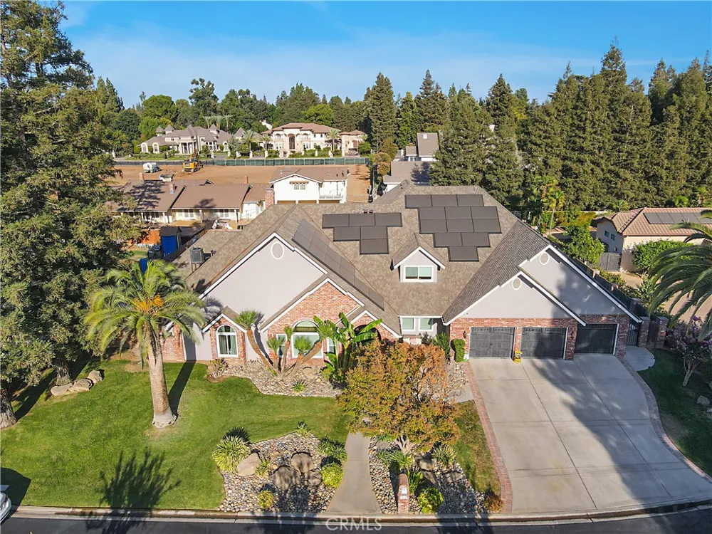 6054 Woodson Avenue Fresno, CA 93711