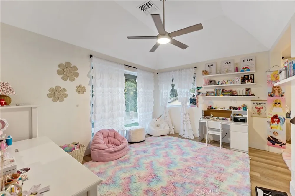 6054 Woodson Avenue Fresno, CA 93711