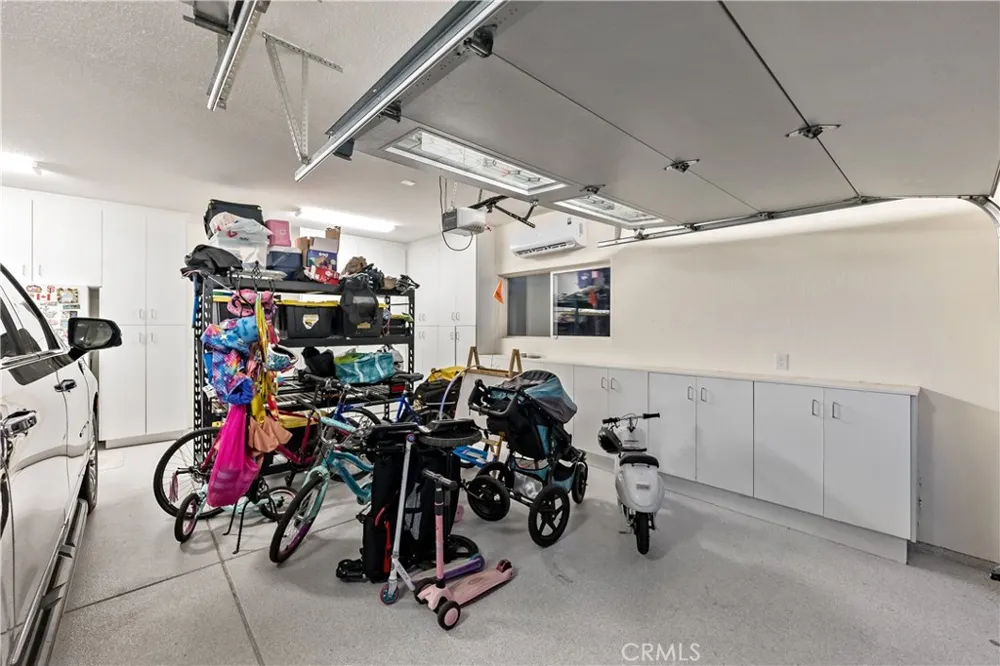 6054 Woodson Avenue Fresno, CA 93711
