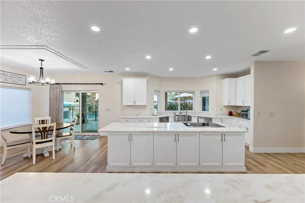 6054 Woodson Avenue Fresno, CA 93711
