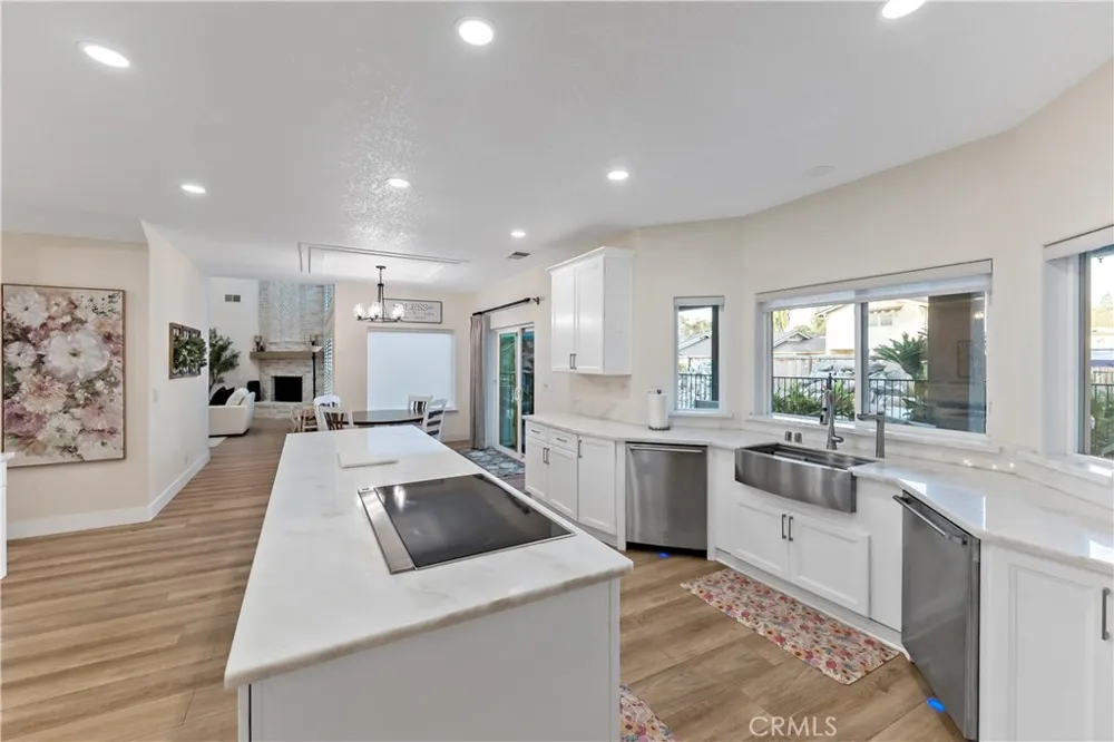 6054 Woodson Avenue Fresno, CA 93711