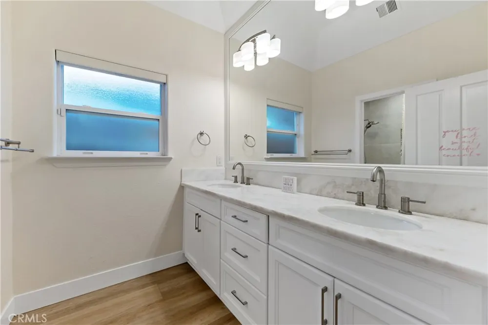 6054 Woodson Avenue Fresno, CA 93711