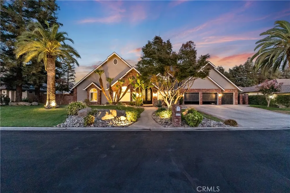6054 Woodson Avenue Fresno, CA 93711
