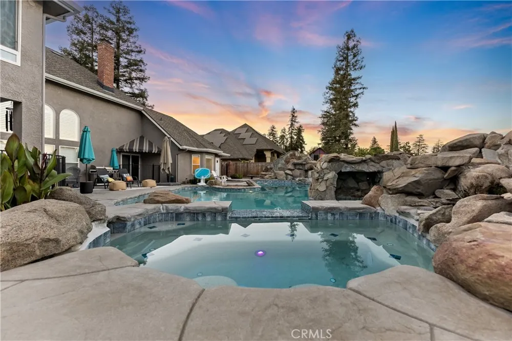 6054 Woodson Avenue Fresno, CA 93711