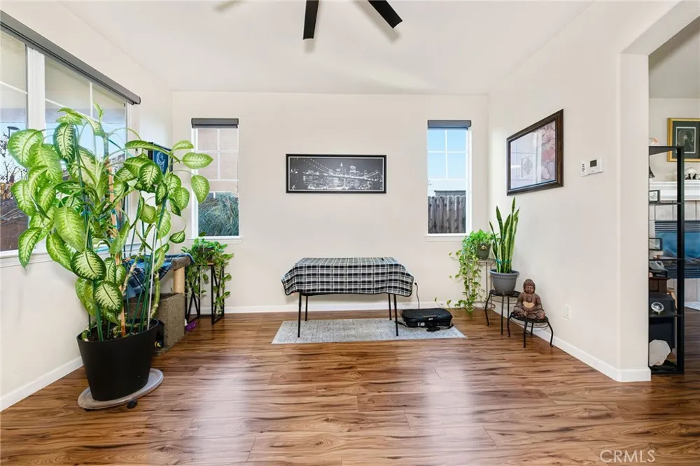 634 Salomon Dr Orland, CA 95963