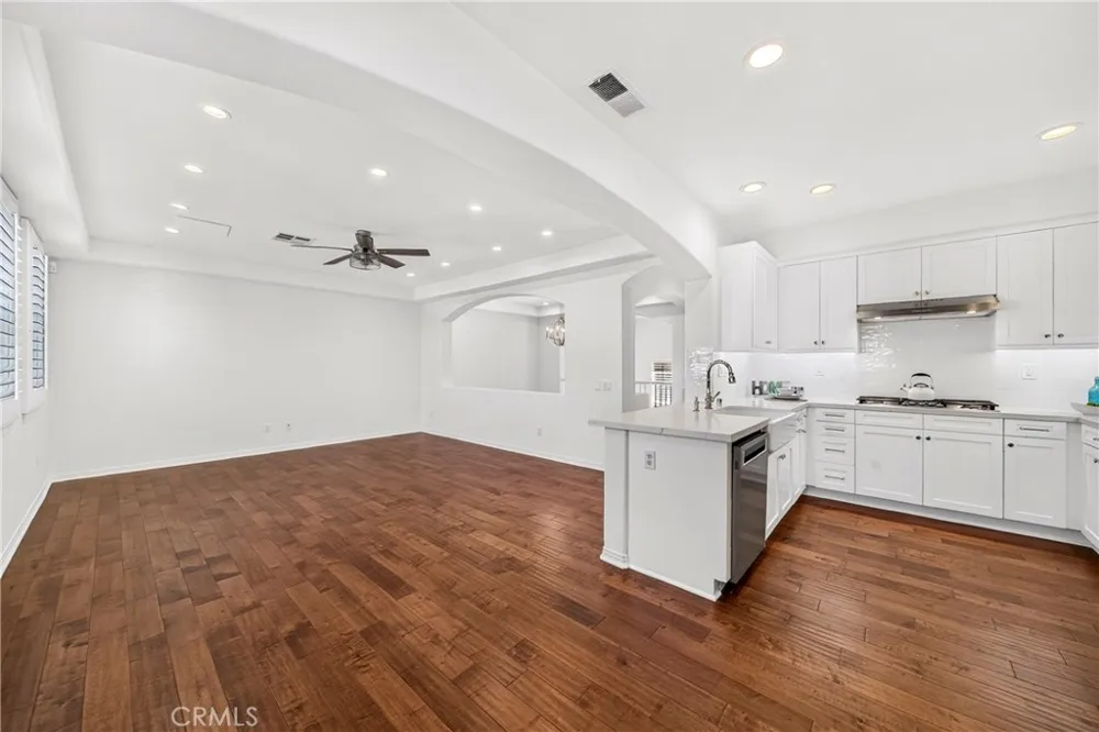 2889 Plaza Del Amo #117 Torrance, CA 90503