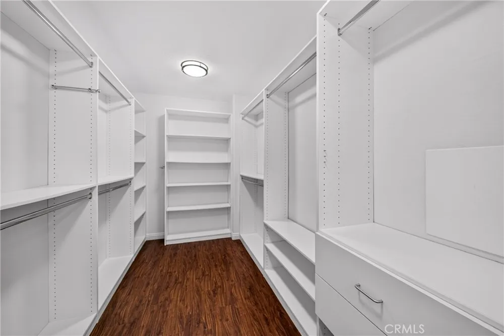 2889 Plaza Del Amo #117 Torrance, CA 90503