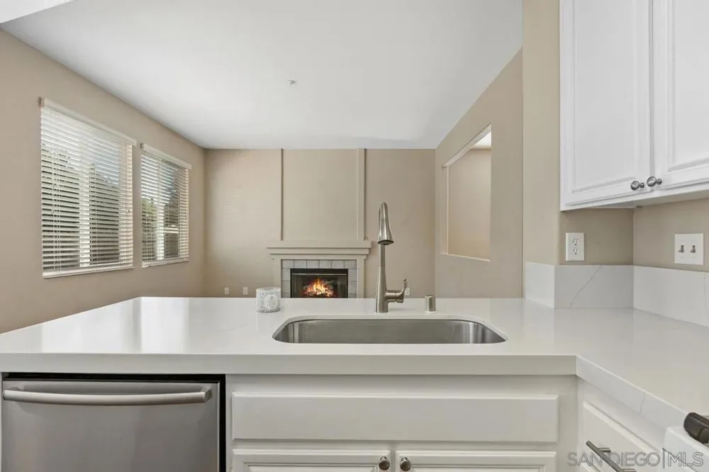 609 Paseo Rio Vista, CA 92081