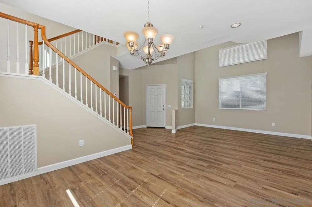 609 Paseo Rio Vista, CA 92081