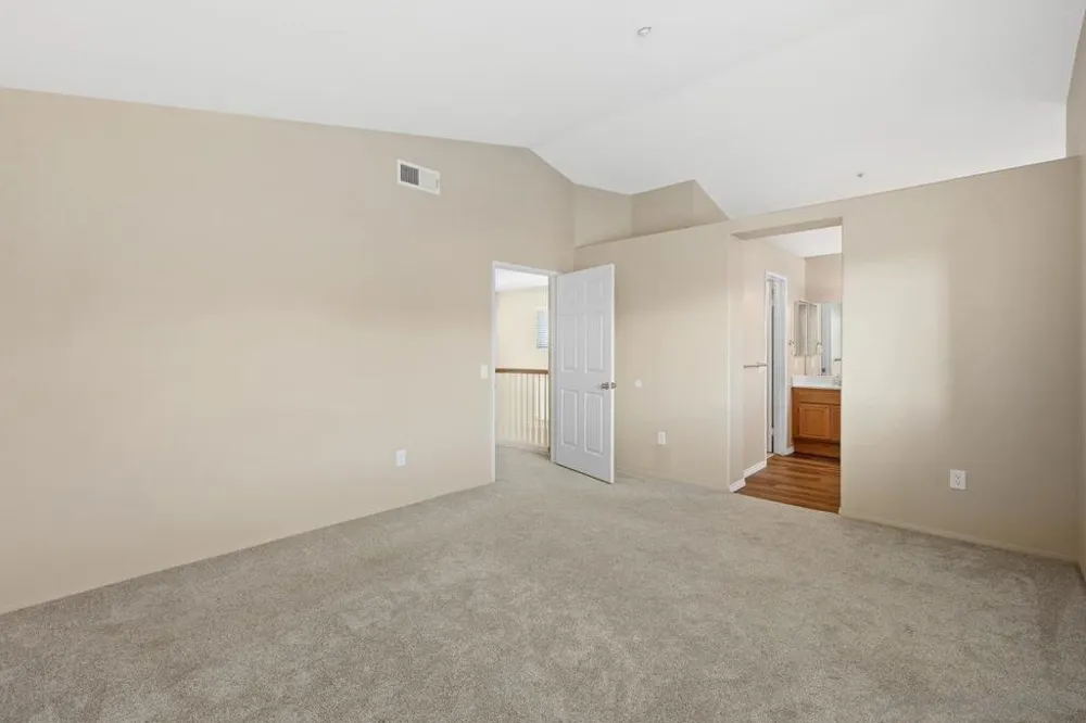 609 Paseo Rio Vista, CA 92081