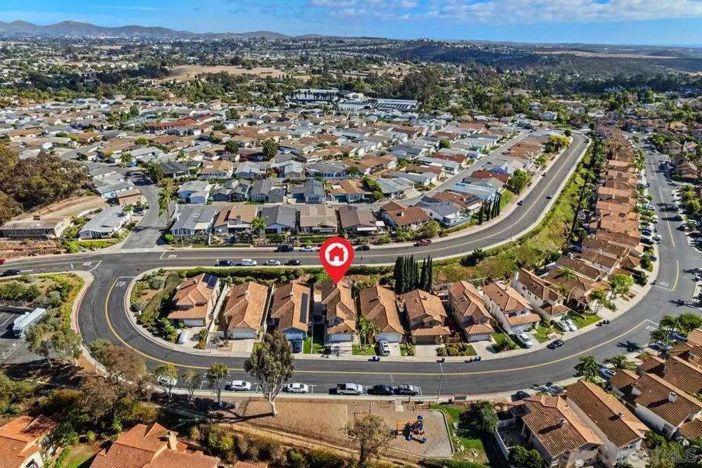 609 Paseo Rio Vista, CA 92081