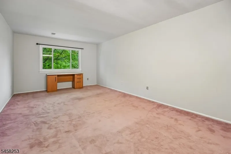 345 College Dr Edison, NJ 08817