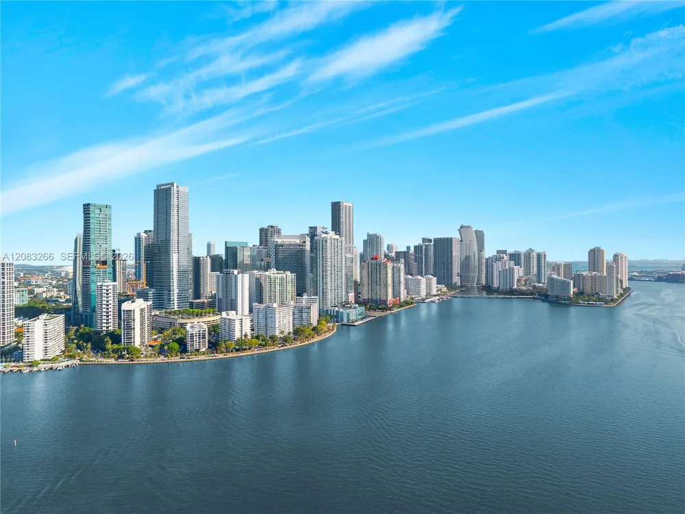 1408 Brickell Bay Dr #1403 Miami, FL 33131
