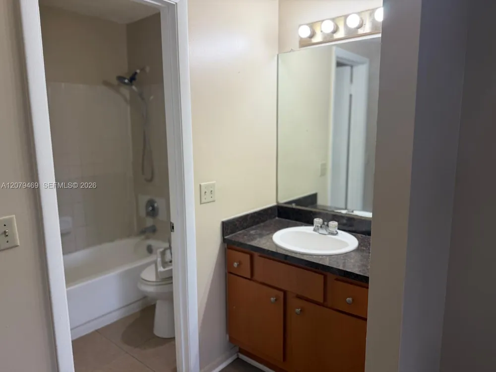 4481 W Mcnab Rd #37 Pompano Beach, FL 33069