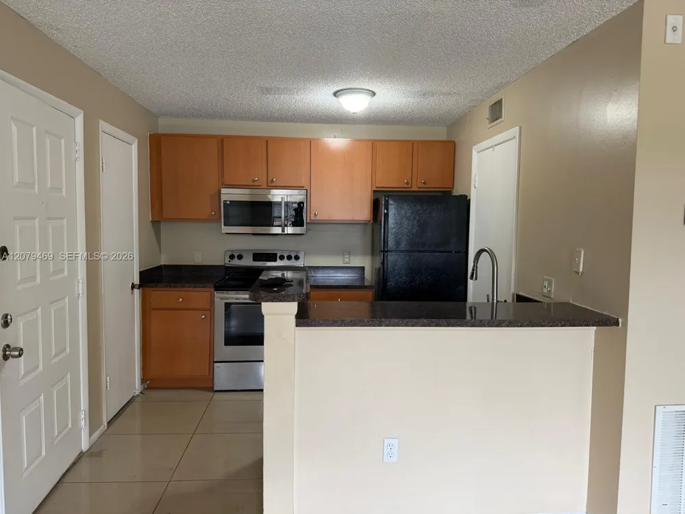 4481 W Mcnab Rd #37 Pompano Beach, FL 33069
