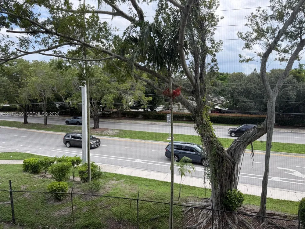 4481 W Mcnab Rd #37 Pompano Beach, FL 33069