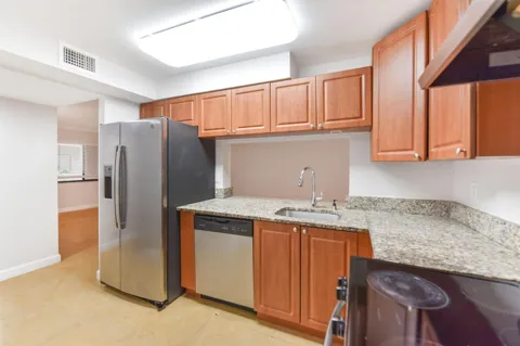 6053 10th Avenue #140