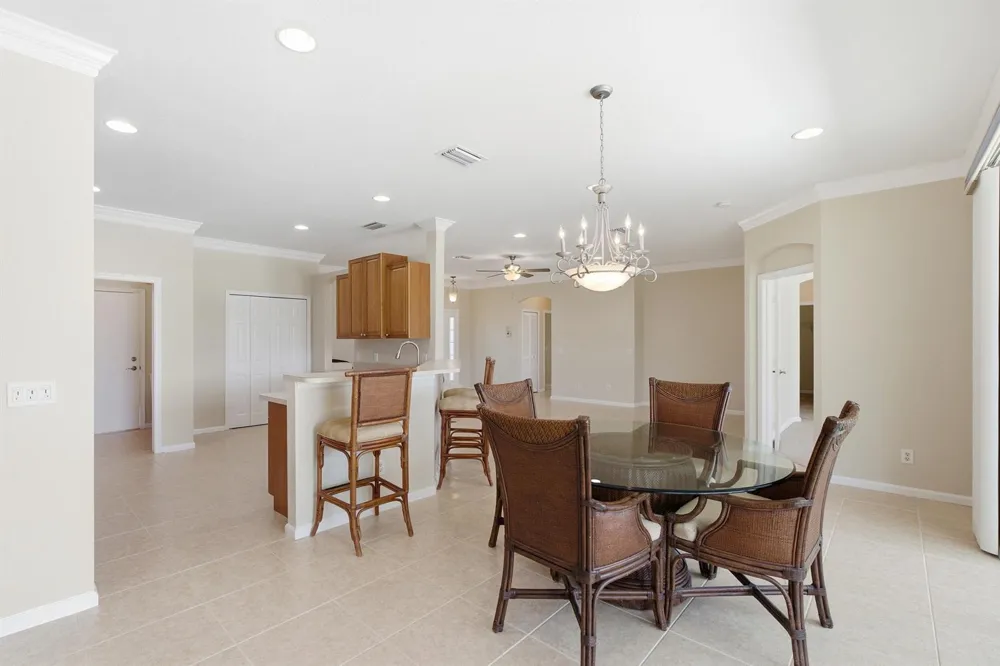562 NW WAVERLY CIRCLE Port St. Lucie, FL 34983