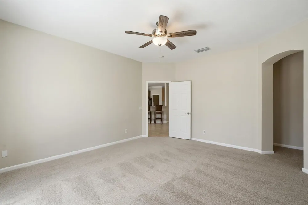 562 NW WAVERLY CIRCLE Port St. Lucie, FL 34983