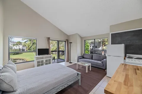 11863 Wimbledon Circle #511