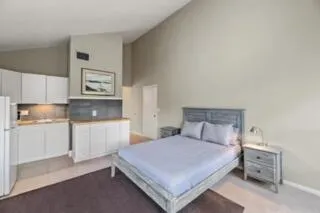 11863 Wimbledon Circle #511 Wellington, FL 33414