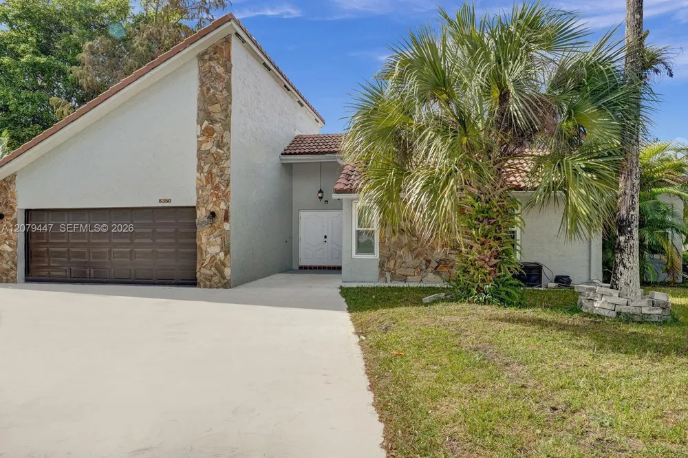 8350 NW 15th Ct Coral Springs, FL 33071