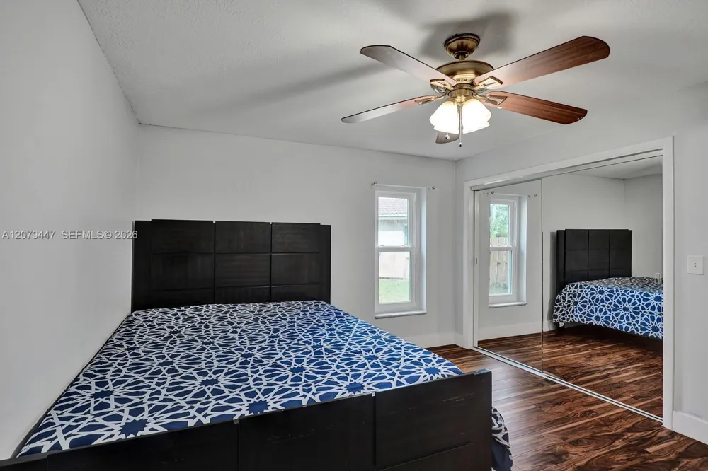 8350 NW 15th Ct Coral Springs, FL 33071