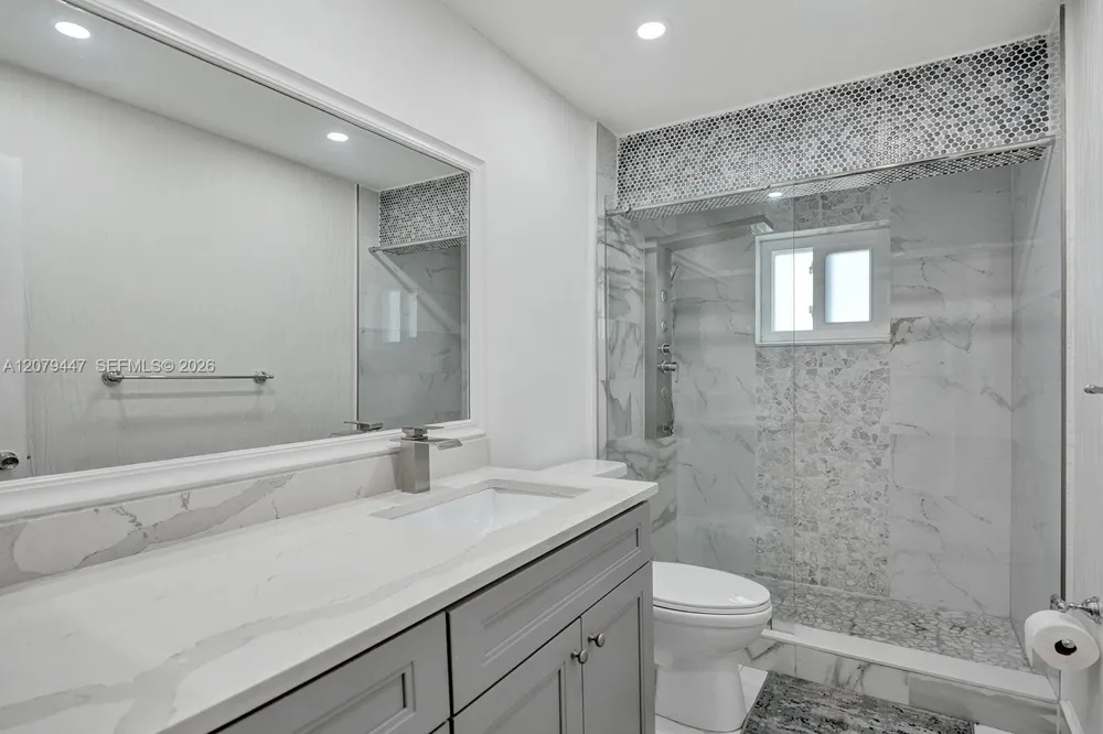 8350 NW 15th Ct Coral Springs, FL 33071