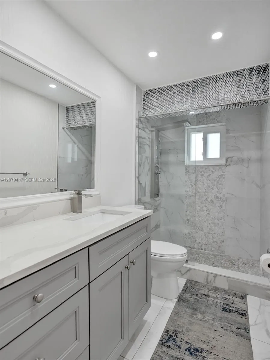 8350 NW 15th Ct Coral Springs, FL 33071
